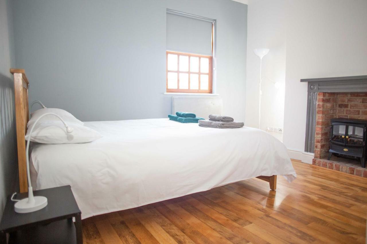 Quire Court Apartment Gloucester Extérieur photo